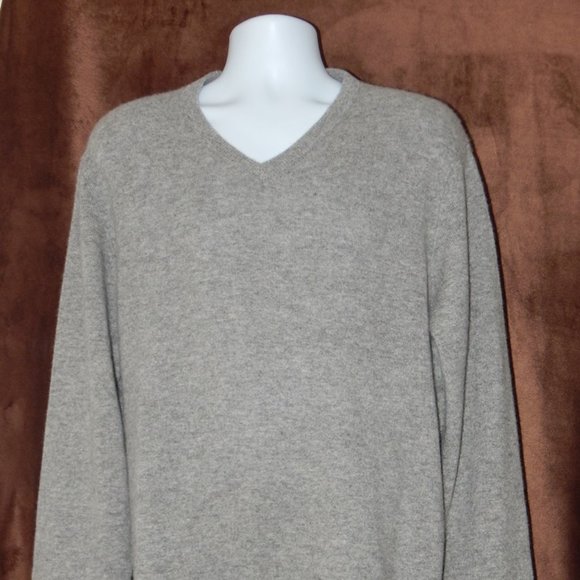 NWT Men’s Luxury 2-PLY Cashmere Promo Club Room V-NECK Grey Heather Sweater XL - Picture 2 of 7